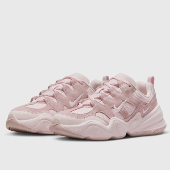Nike Wmns Tech Hera Pearl Pink Foam Women Casual Shoes Sneakers - Picture 2 of 8